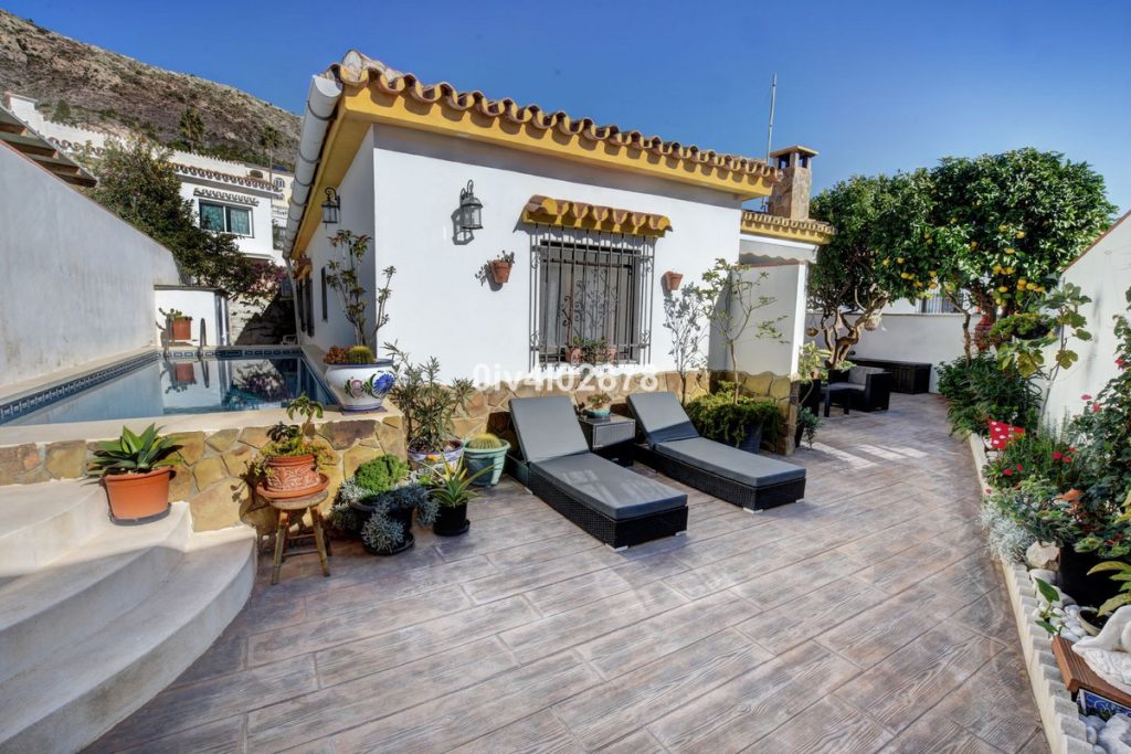 Villa in Benalmadena