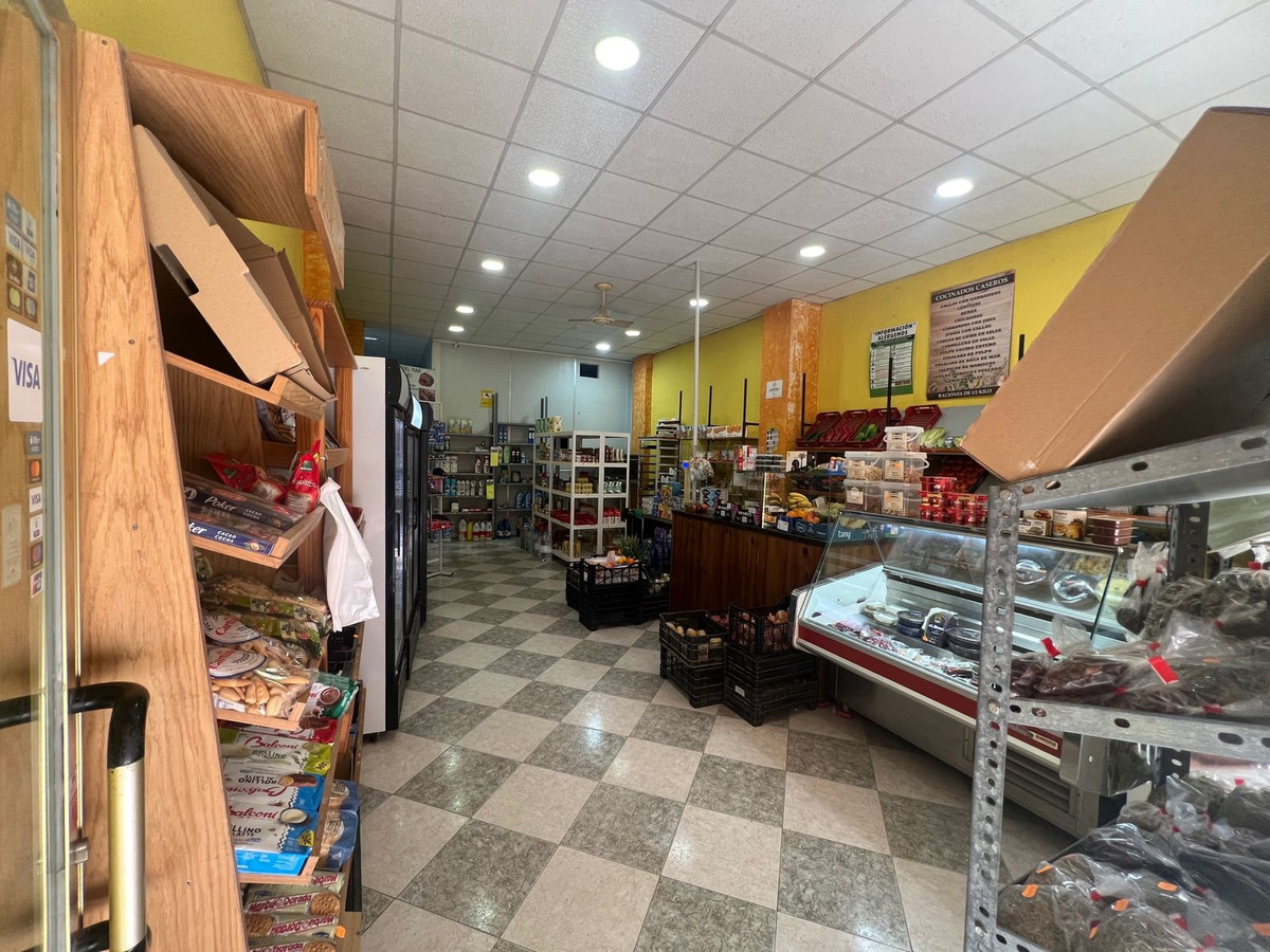 Gewerbeimmobilie in Estepona Centro