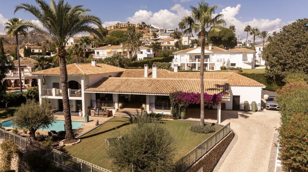 Villa in El Paraiso