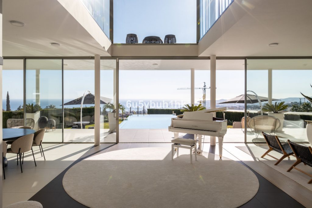 Villa in Benalmadena