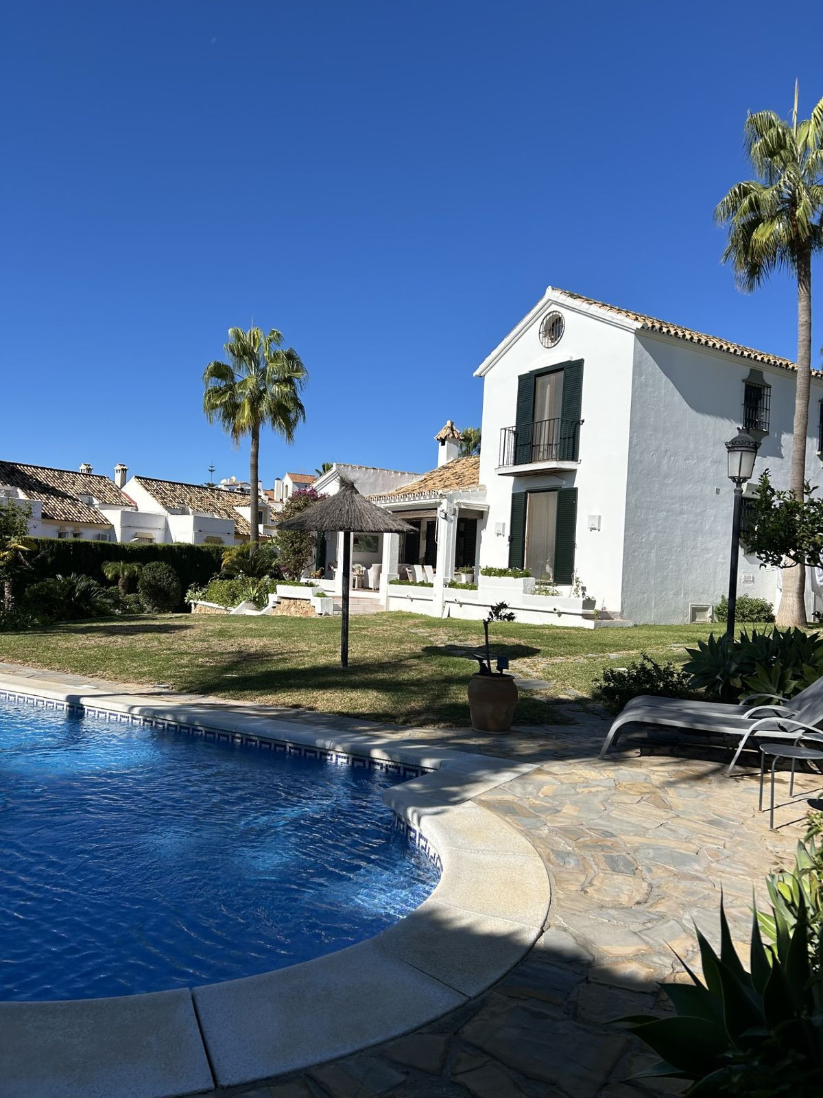 Villa in New Golden Mile