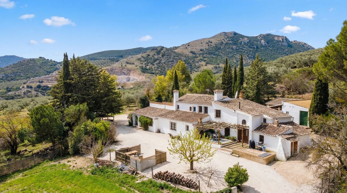 Finca in Villanueva del Rosario