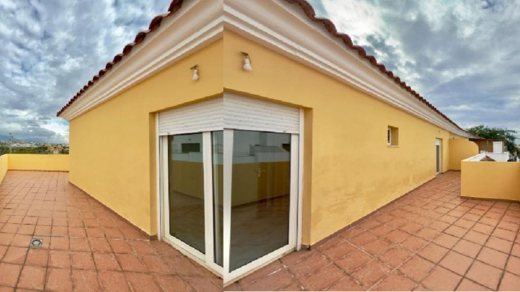 Apartment in Estepona