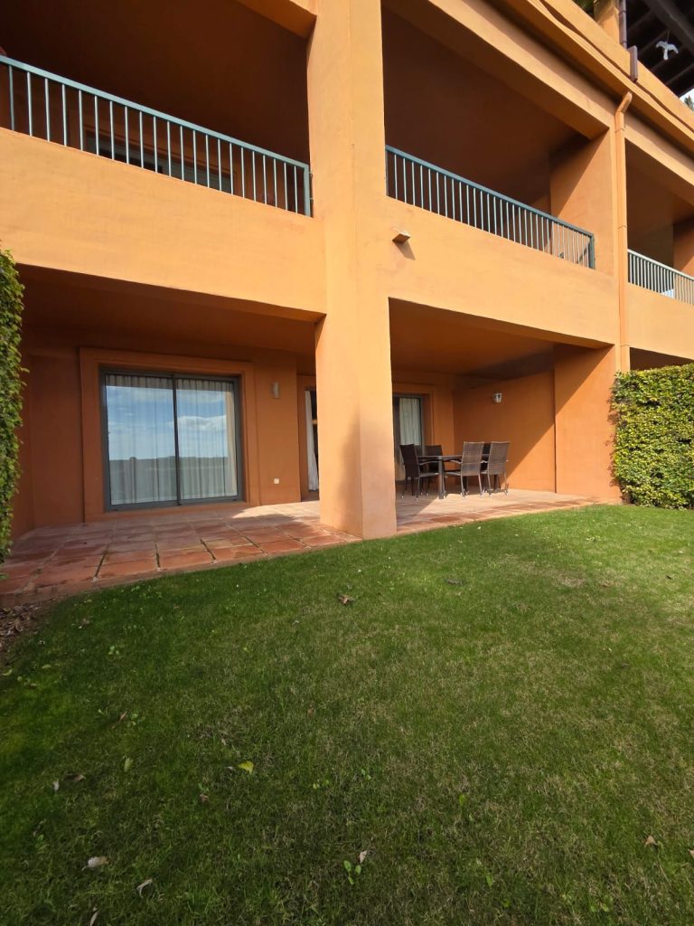 Apartment in Estepona