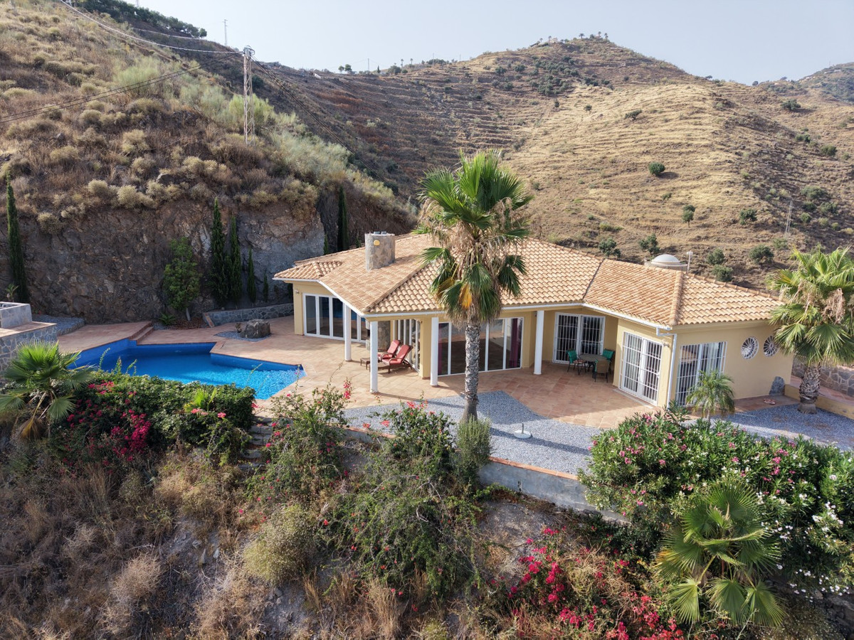 Villa in Algarrobo