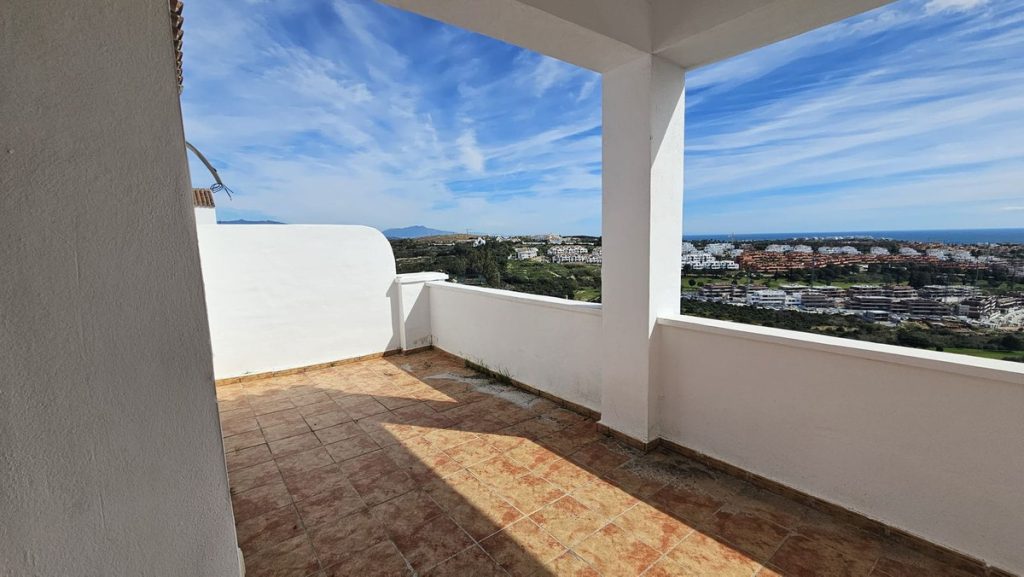 Town house in Casares