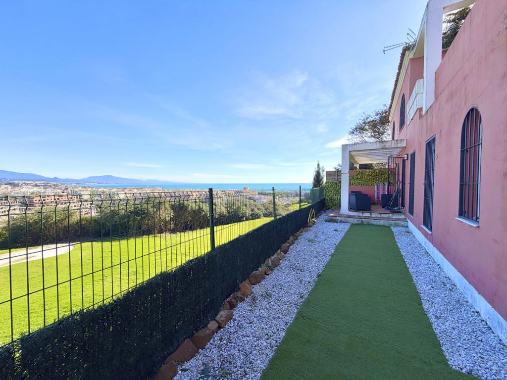 Apartment in Manilva