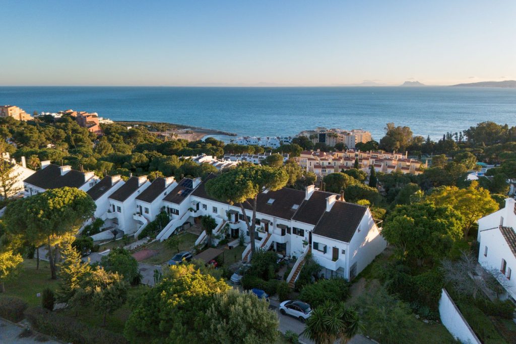 Town house in Estepona