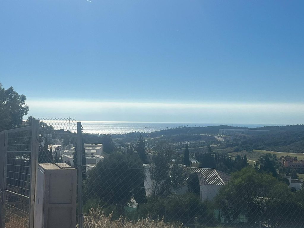 Land in Estepona