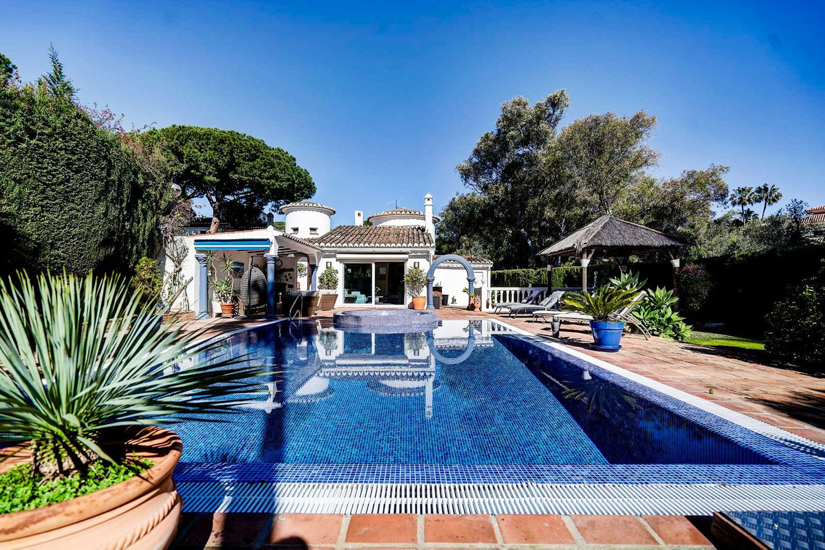 Villa in Calahonda