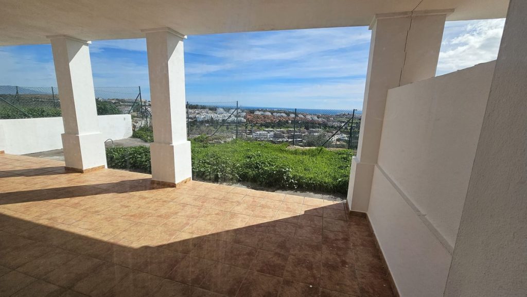 Town house in Casares