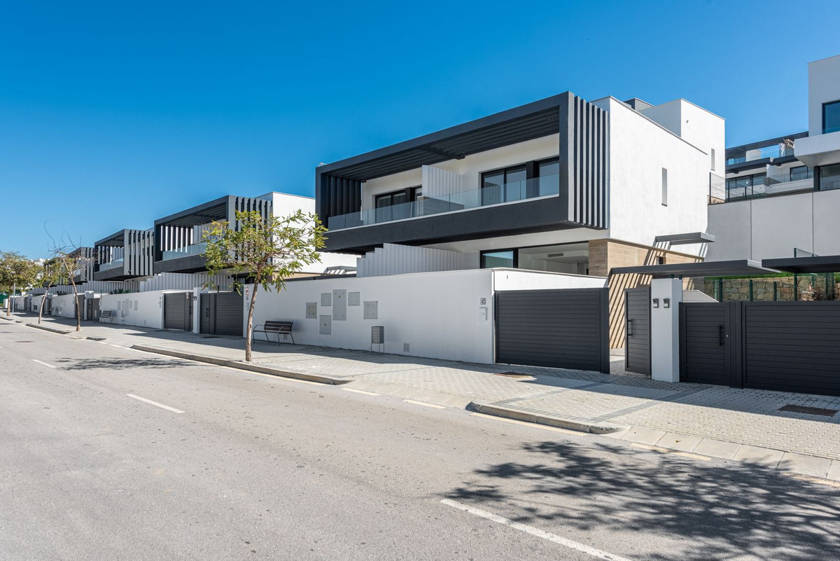Villa in Atalaya