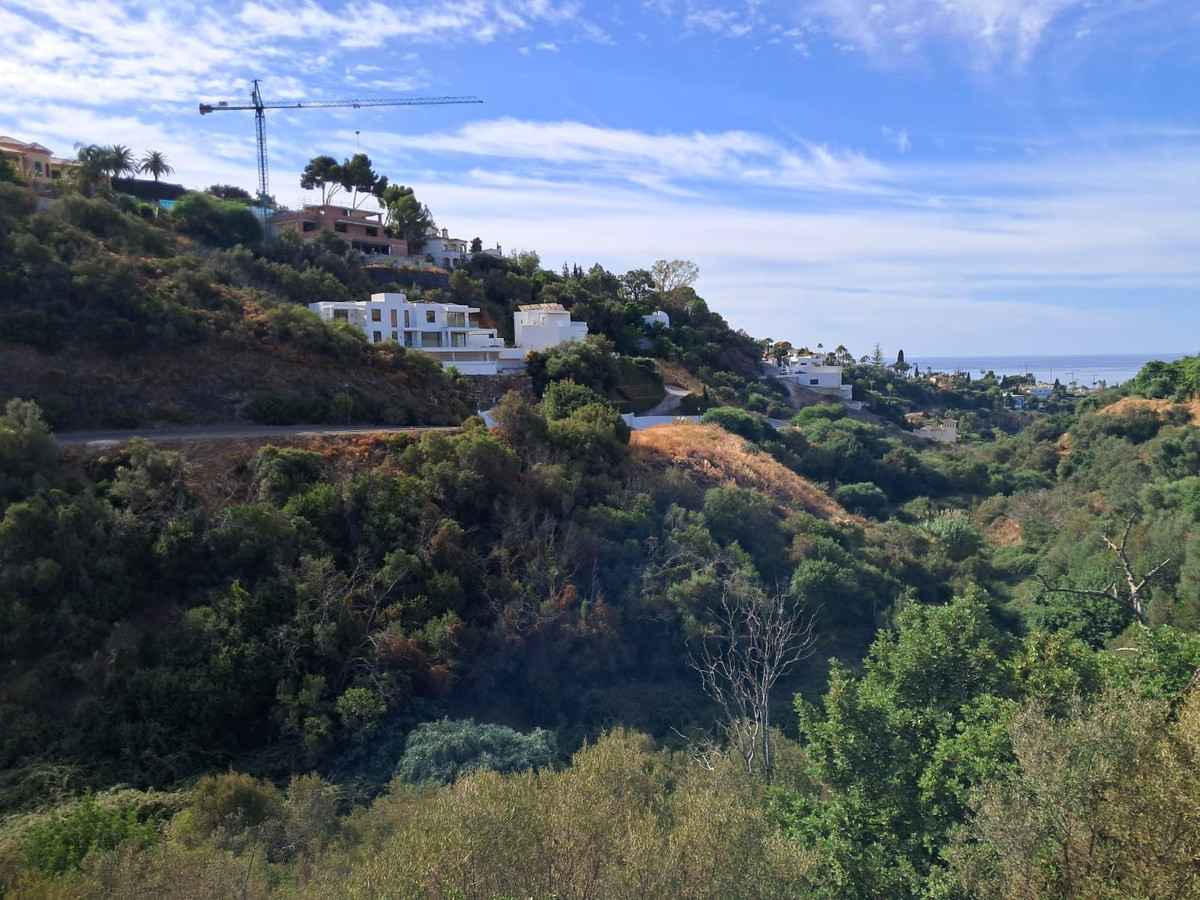 Grundstück in Marbella