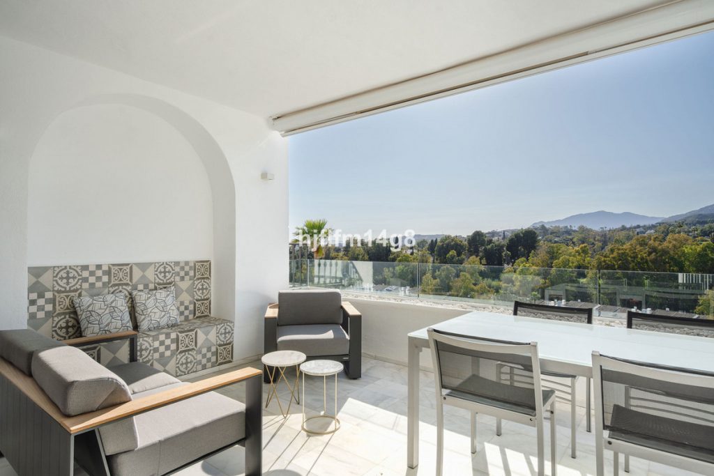 Apartment in Benahavís