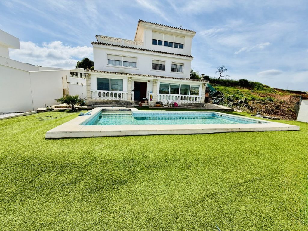Villa in Alhaurín de la Torre