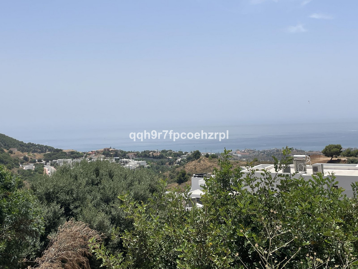 Grundstück in Mijas