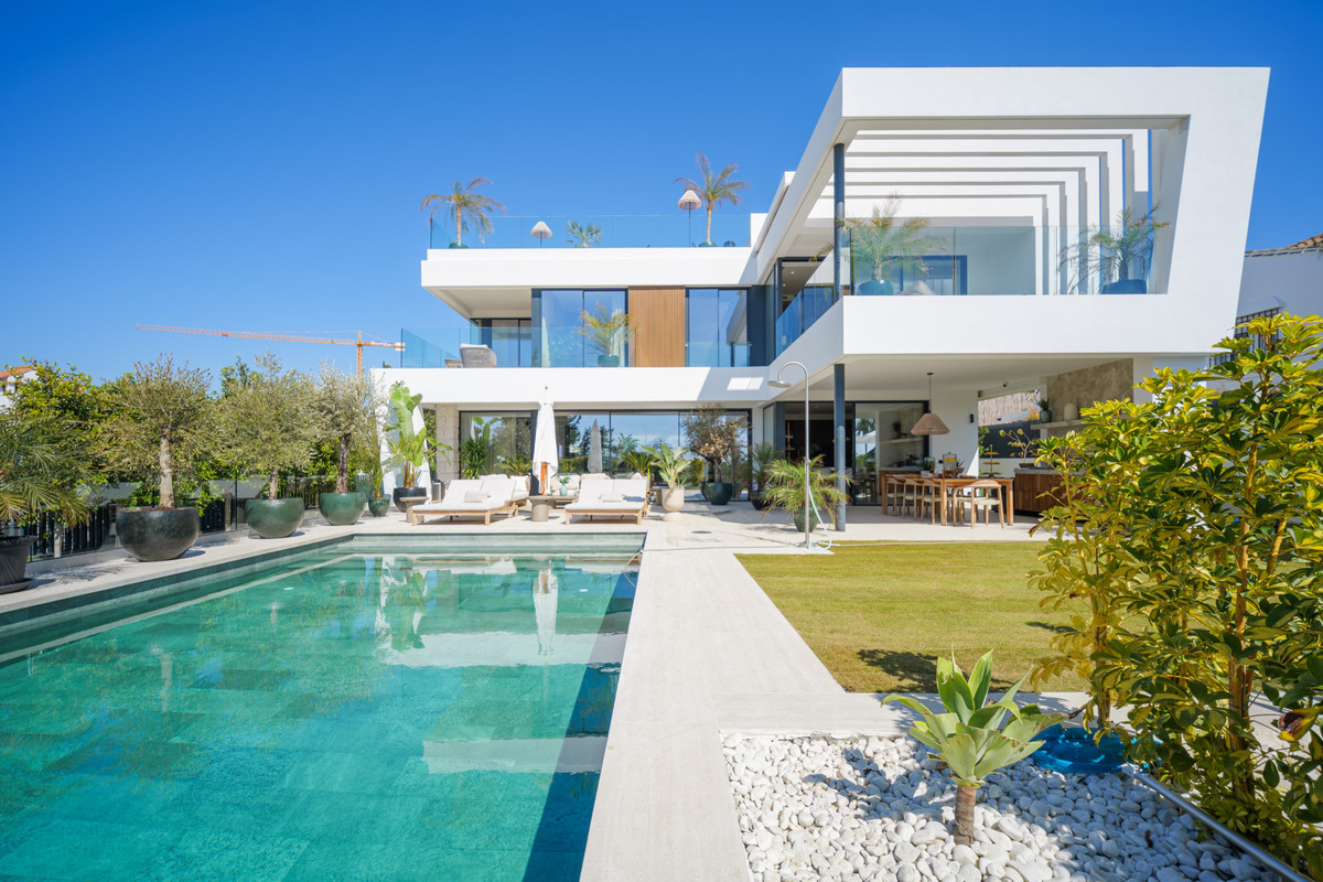 Villa in Marbesa