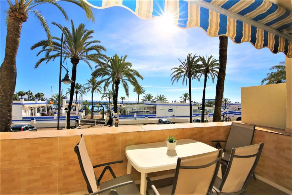 Apartment in Estepona