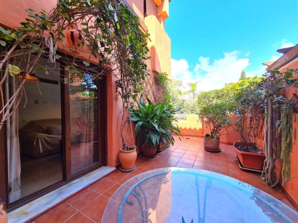 Apartment in Estepona
