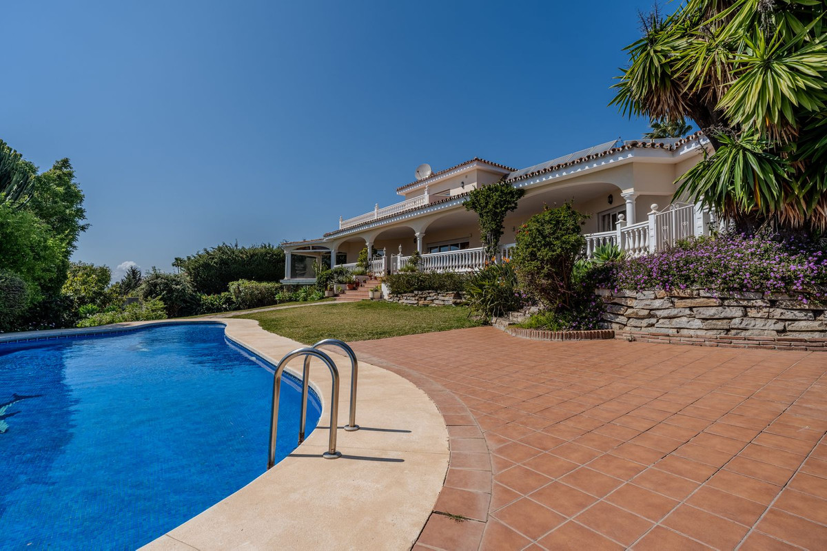Villa in El Paraiso