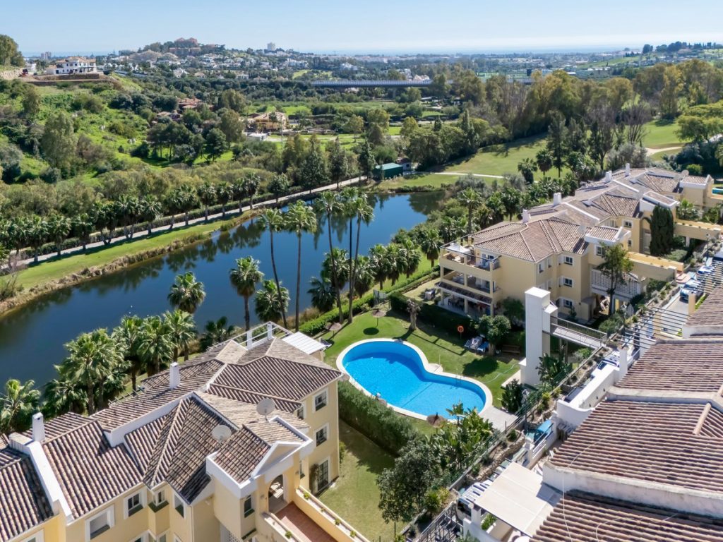 Apartment in Benahavís