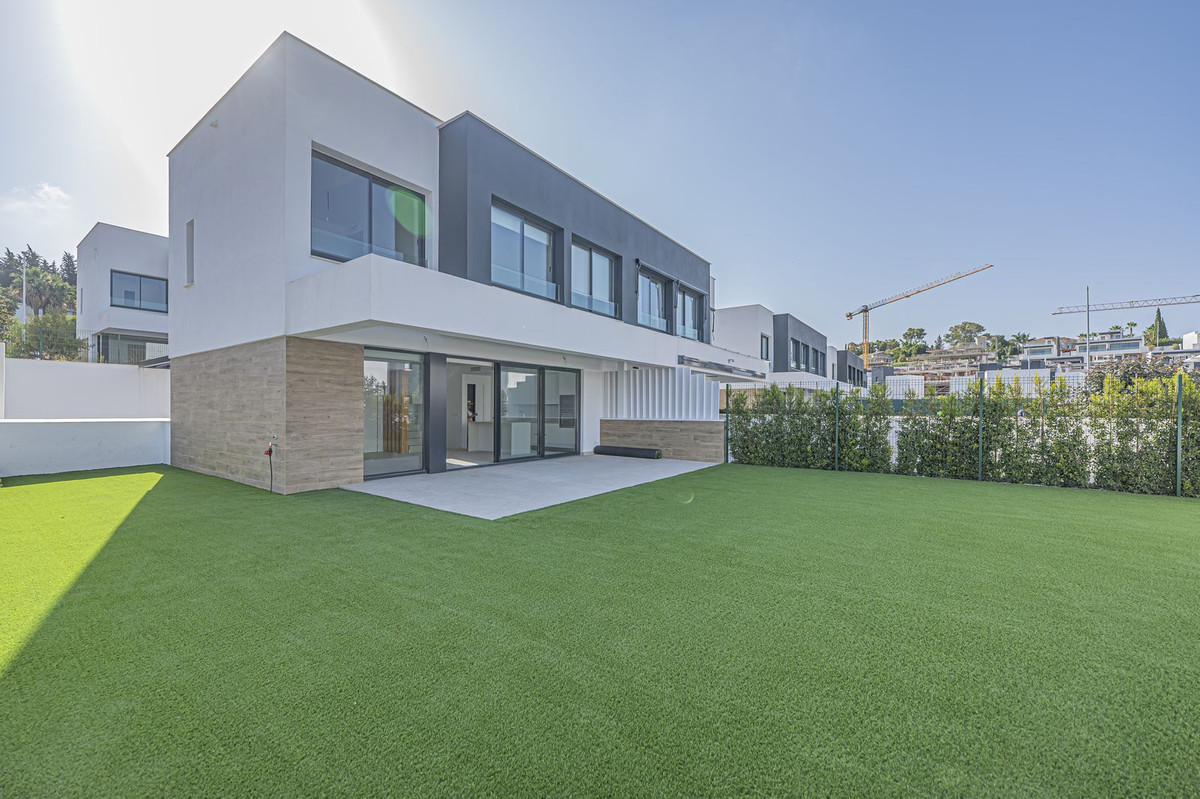 Villa in Atalaya