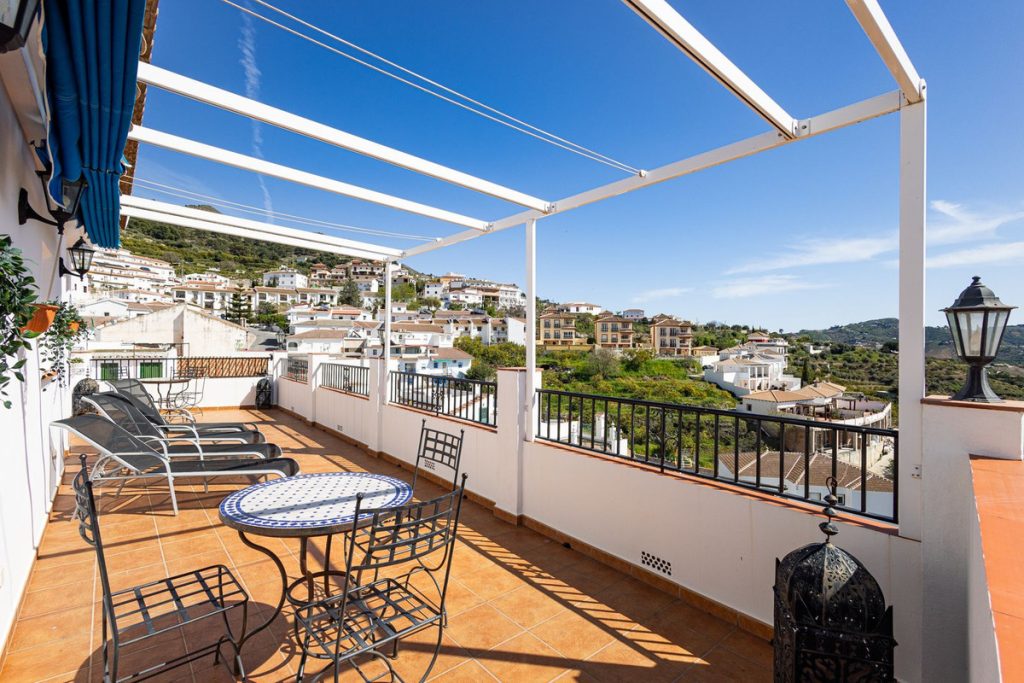 Town house in Canillas de Albaida