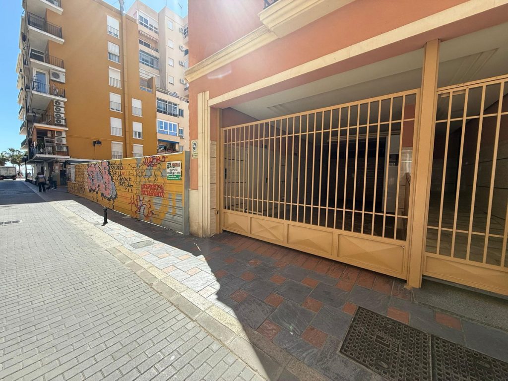 Garage in Fuengirola