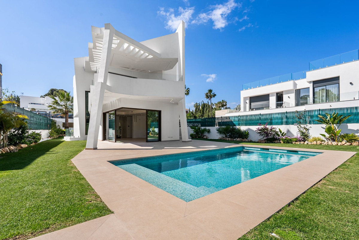 Villa in Atalaya