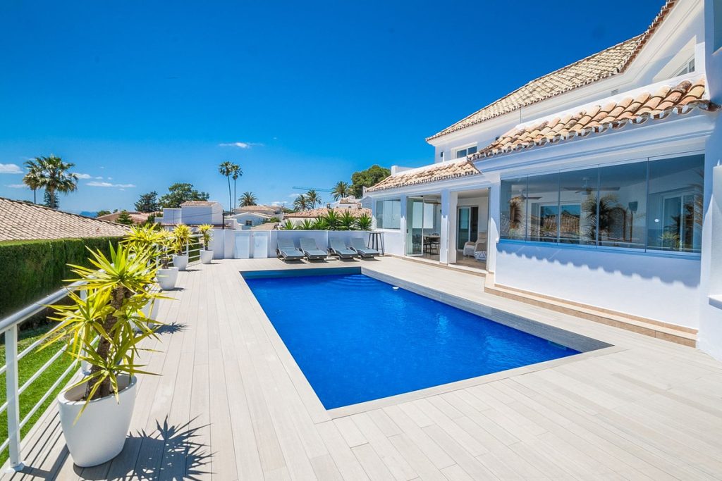 Villa in Estepona