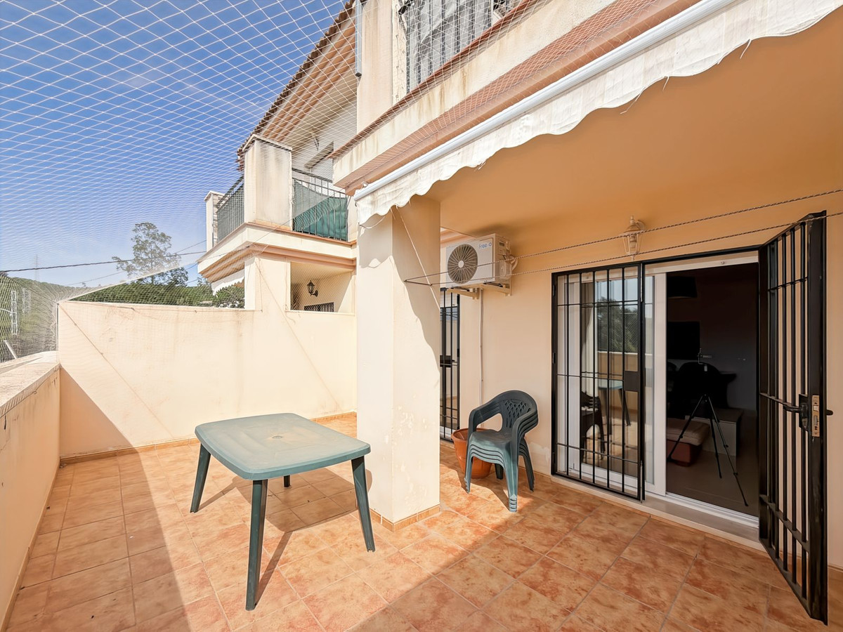 Wohnung in Almogía