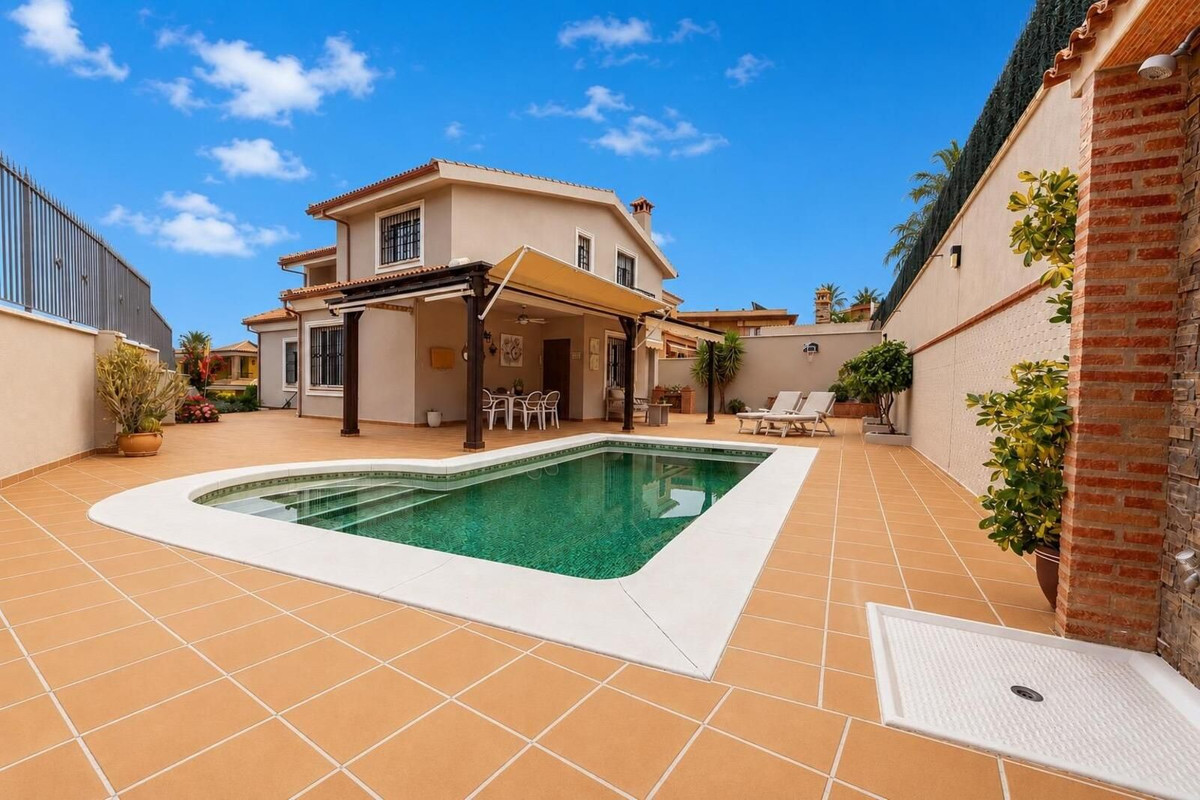 Villa in Alhaurín de la Torre