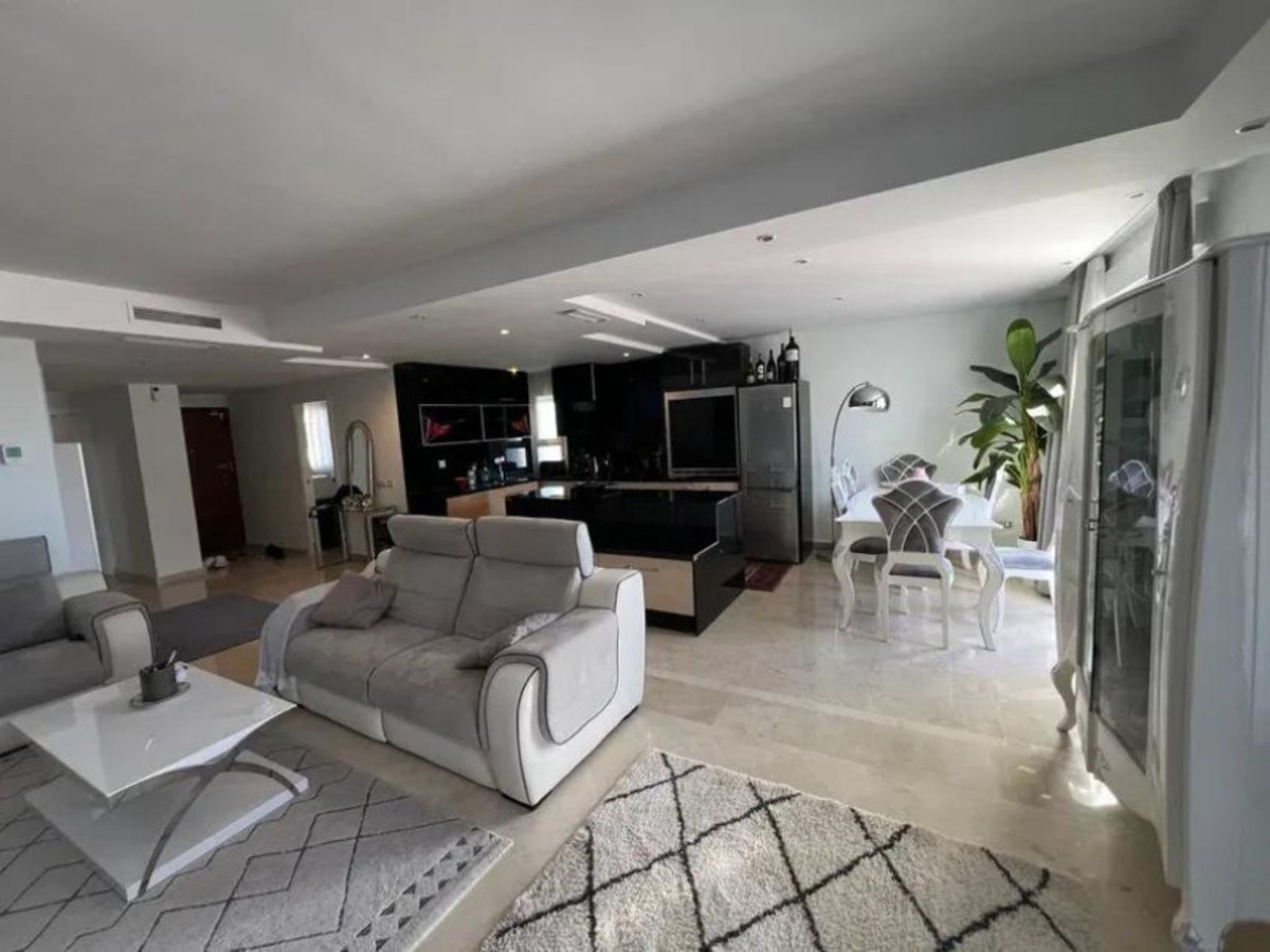 Wohnung in Nueva Andalucía