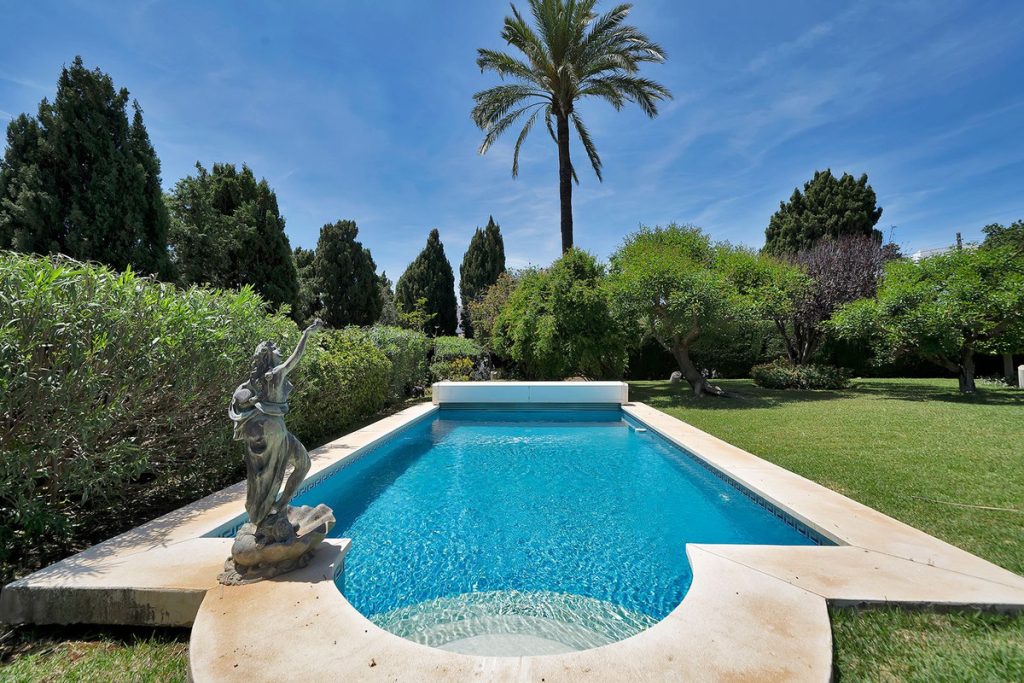 Villa in El Paraiso