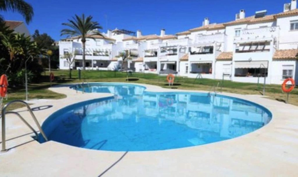 Apartment in Estepona