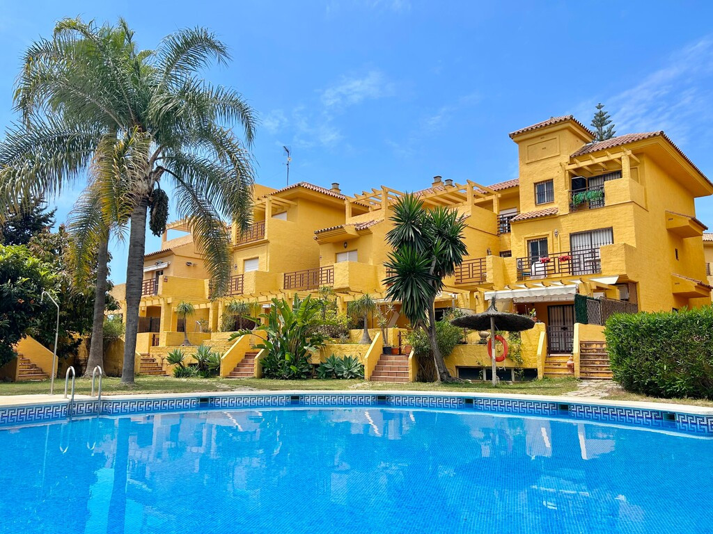 Villa in Estepona