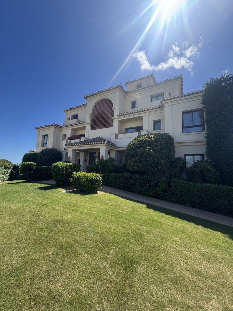 Apartment in Benahavís