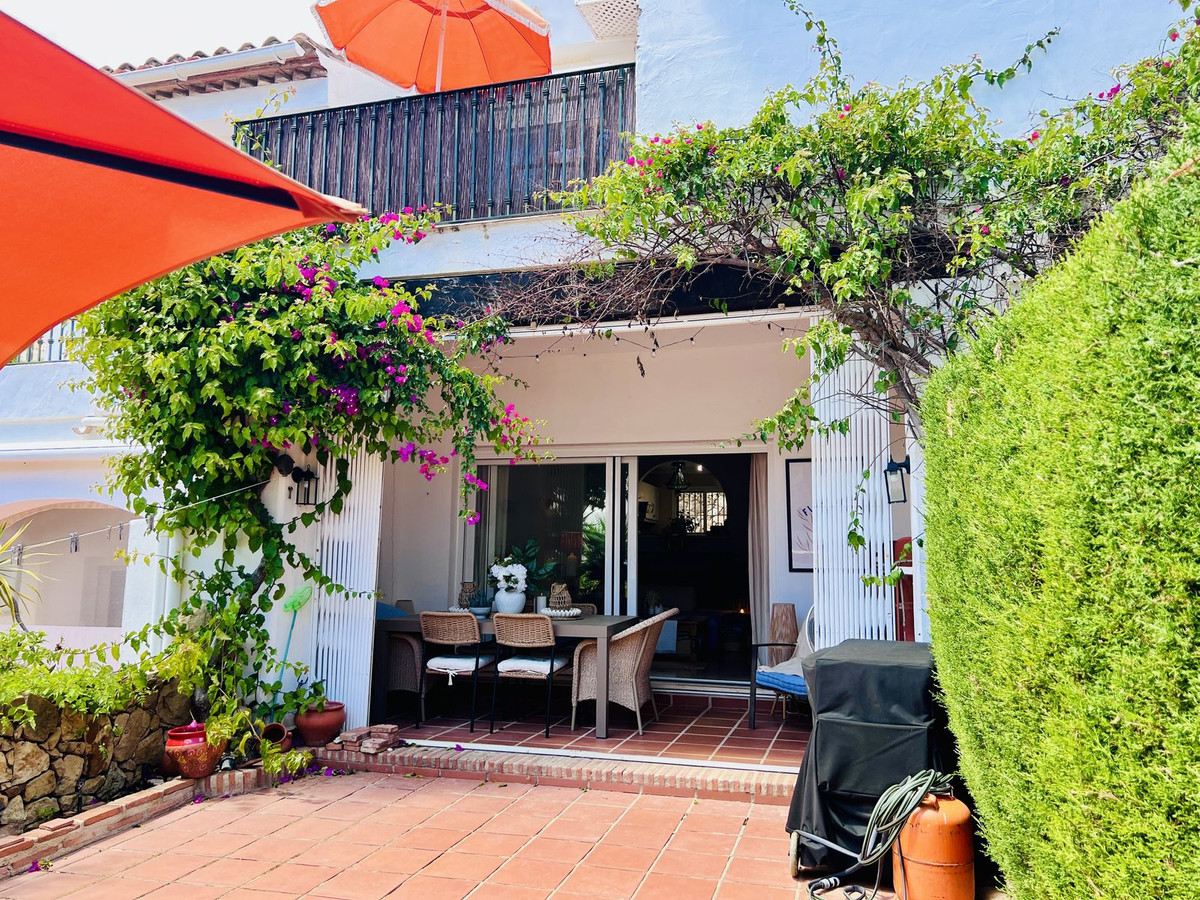 Reihenhaus in El Paraiso
