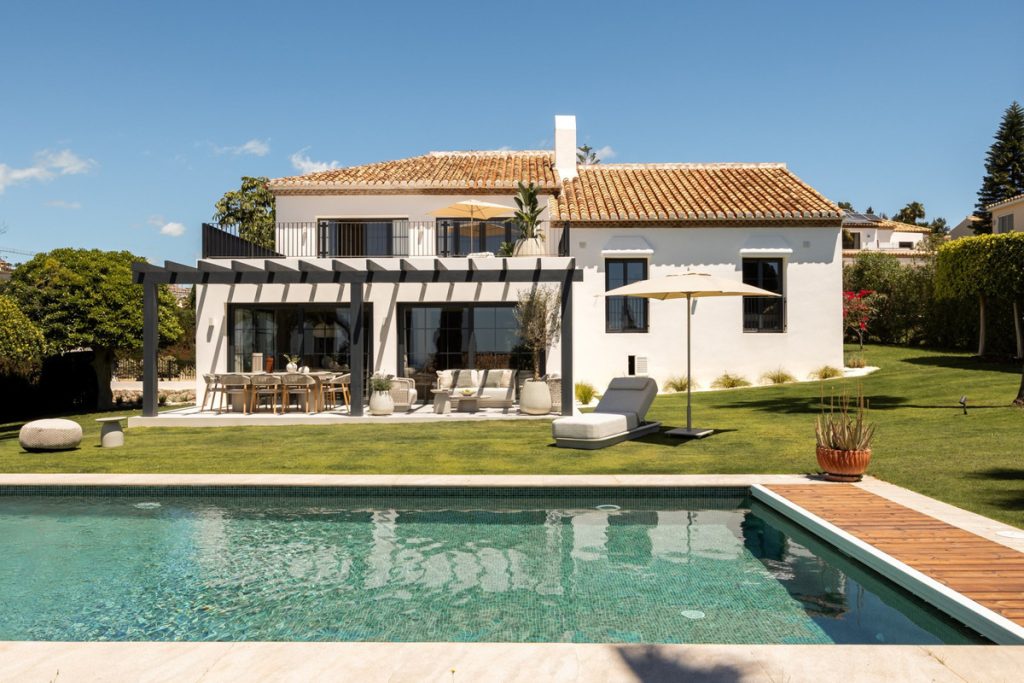 Villa in Estepona