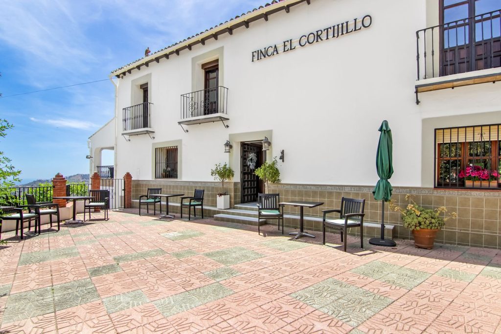 Country house in Canillas de Albaida