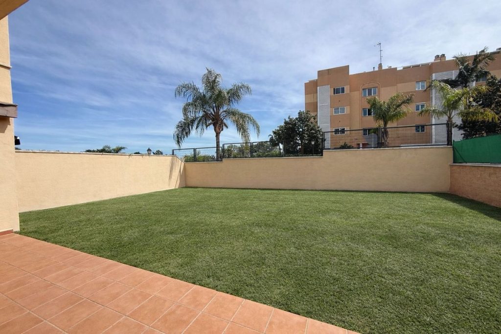Apartment in Estepona