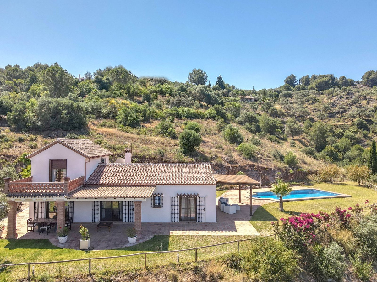 Villa in Guaro