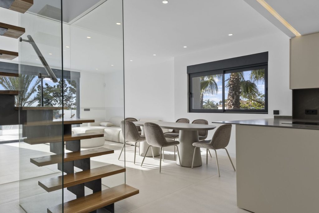 Apartment in El Paraiso