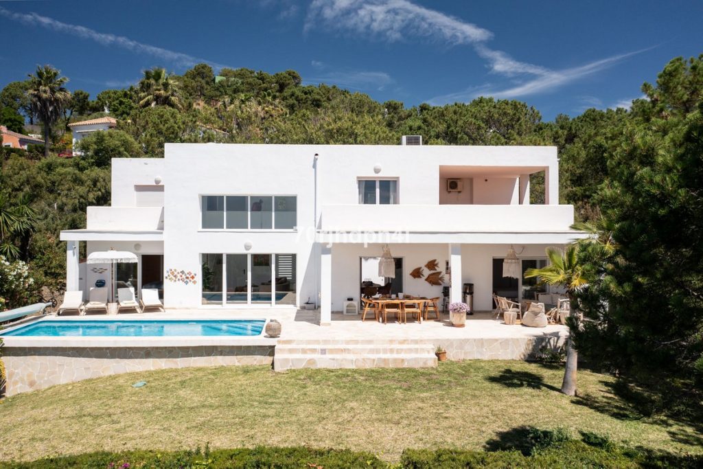 Villa in Estepona