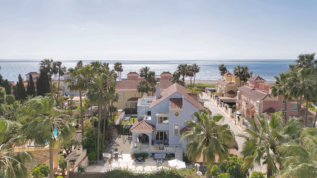 Villa in Puerto Banús