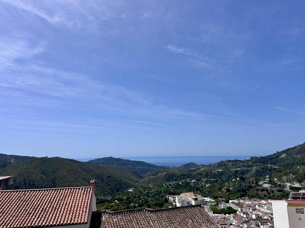 Grundstück in Marbella
