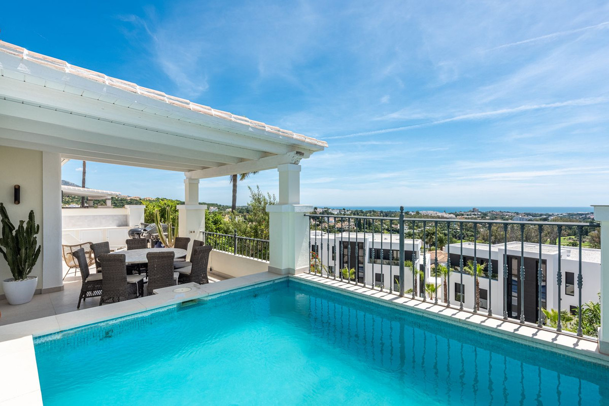 Villa in Nueva Andalucía