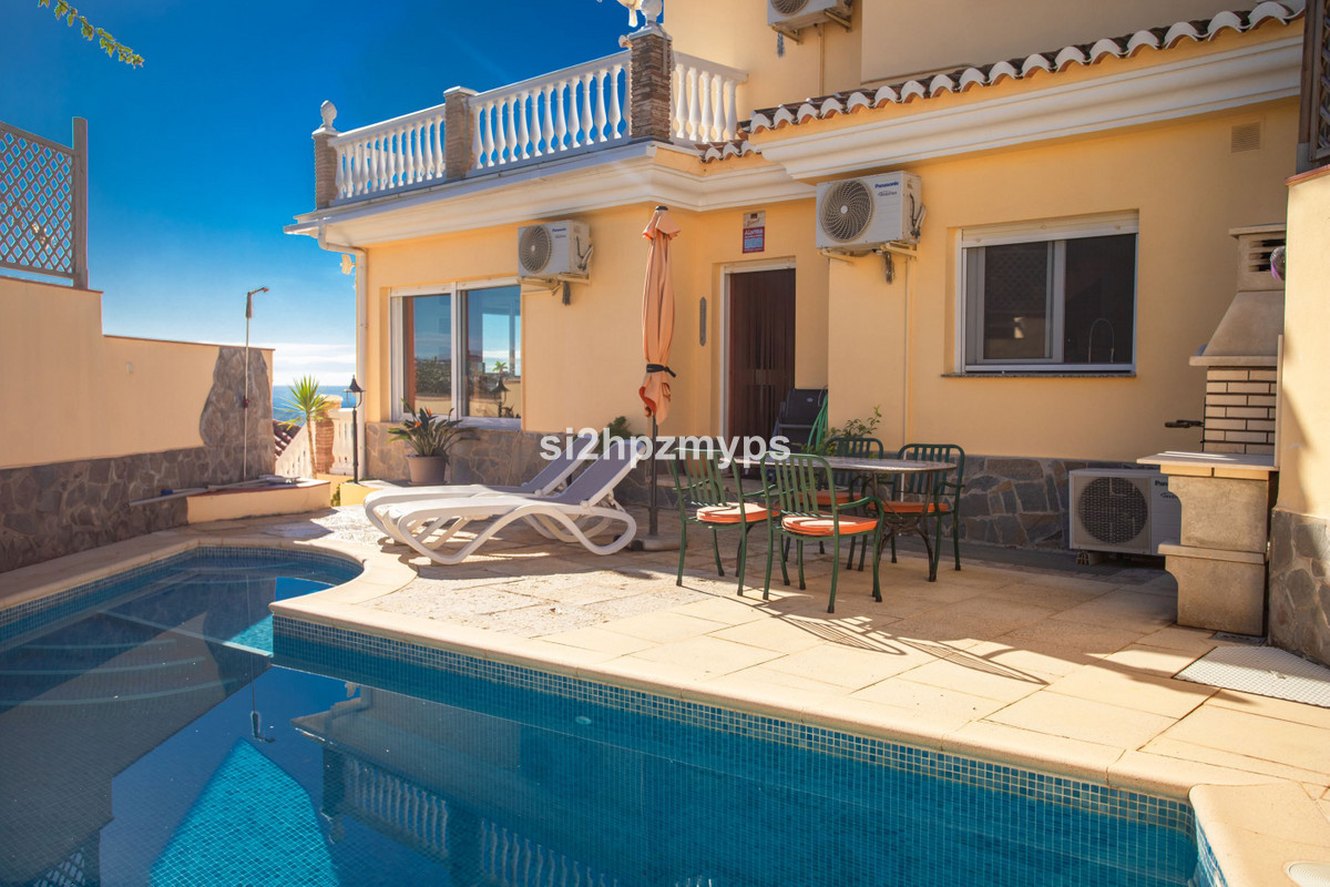 Villa in Torrox