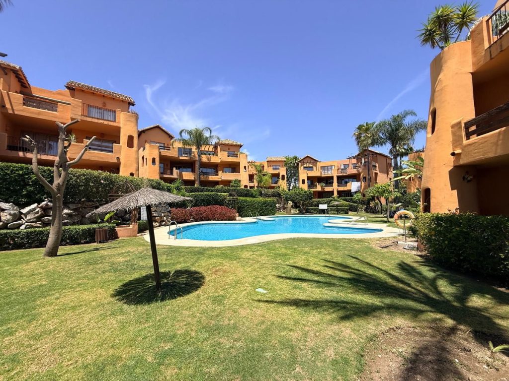 Apartment in Estepona