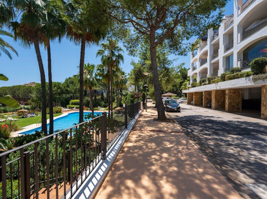 Apartment in Benahavís